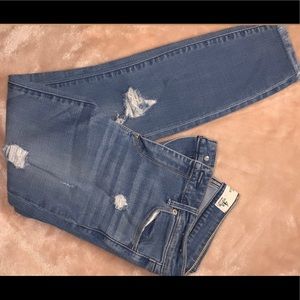 Rigged / ripped  stretch skinny jeans